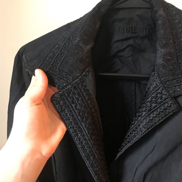 Ambiente Embroidered Black Coat, size 6 - Picture 3 of 10